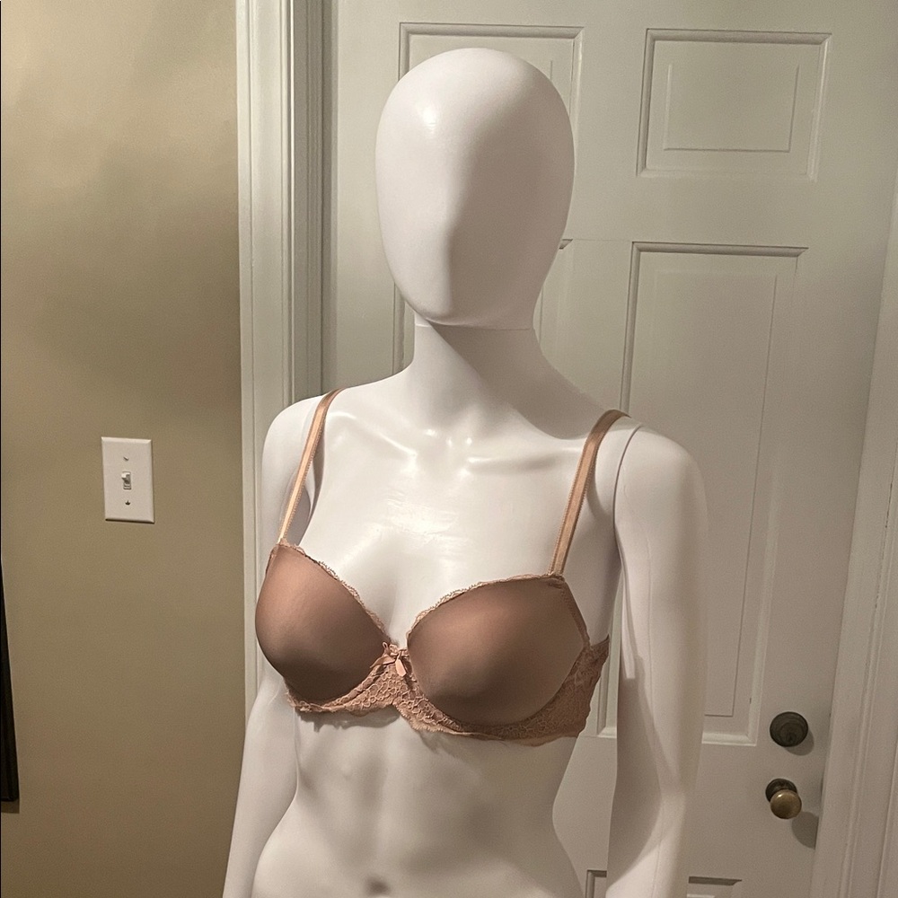 DREAM ANGELS Smooth & Lace Lightly Lined Demi Bra